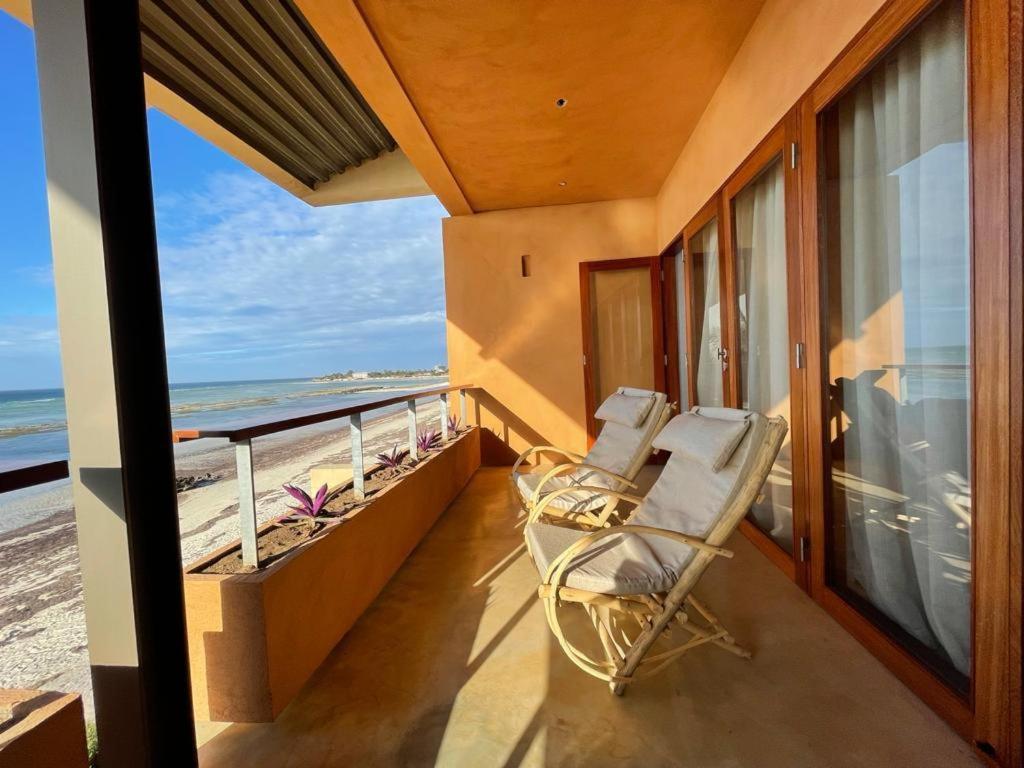 Kirimizi Hotel & Restaurante Pemba Bagian luar foto