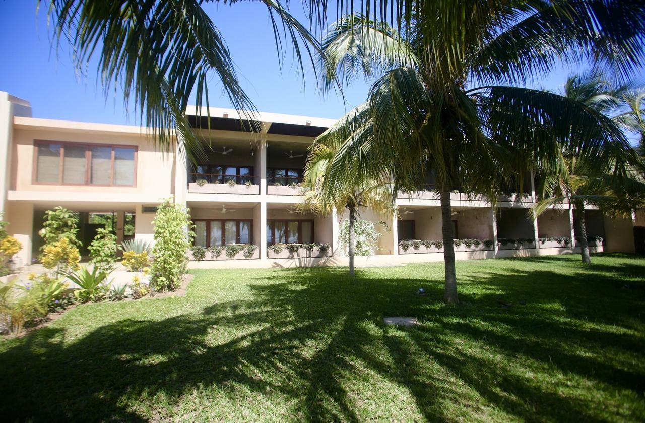 Kirimizi Hotel & Restaurante Pemba Bagian luar foto