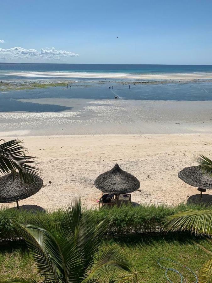Kirimizi Hotel & Restaurante Pemba Bagian luar foto